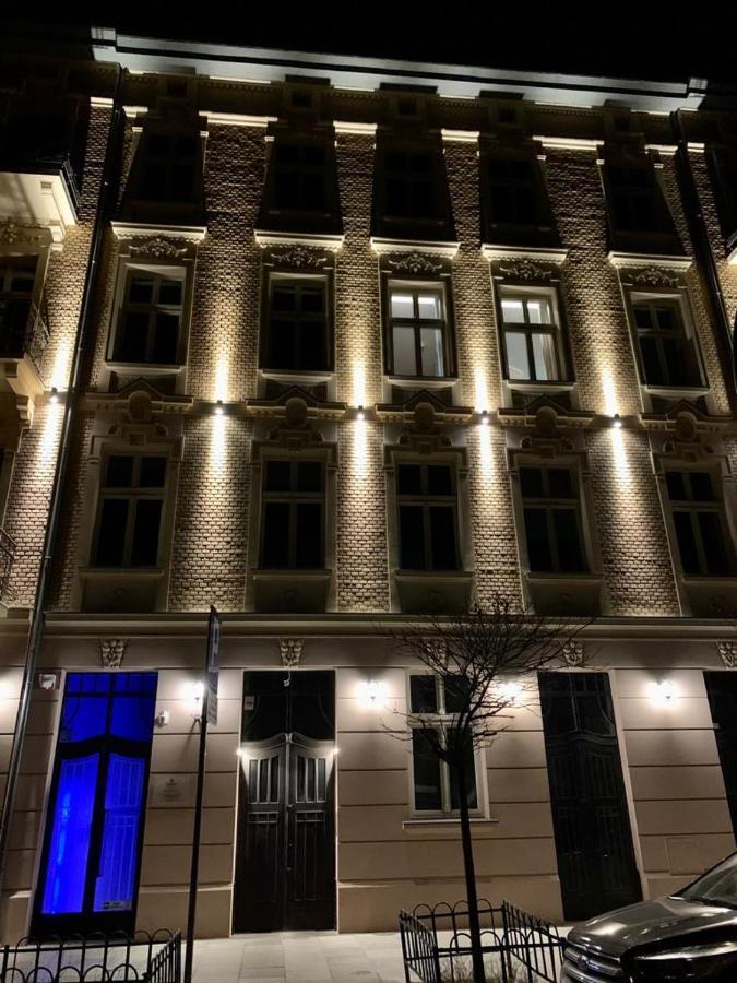 Luxury Panda Apartment In Old Town Краков Экстерьер фото