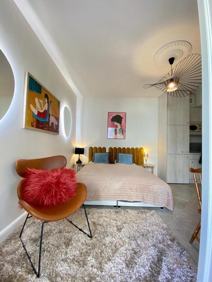 Luxury Panda Apartment In Old Town Краков Экстерьер фото