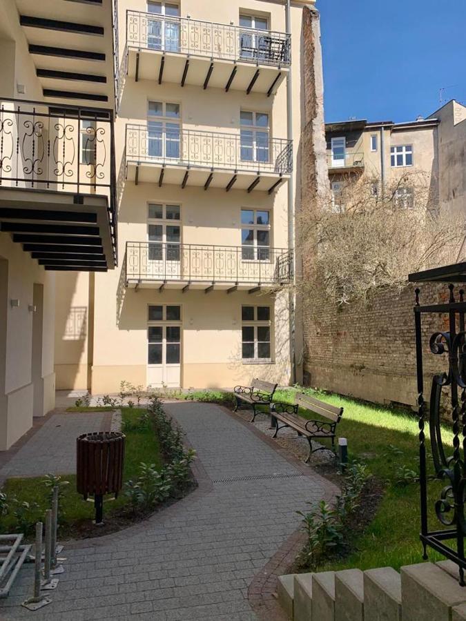 Luxury Panda Apartment In Old Town Краков Экстерьер фото